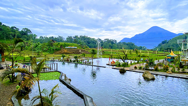 Wisata Inspiratif Berbasis Alam Tropis Hijau dan Budaya Khas Nusantara